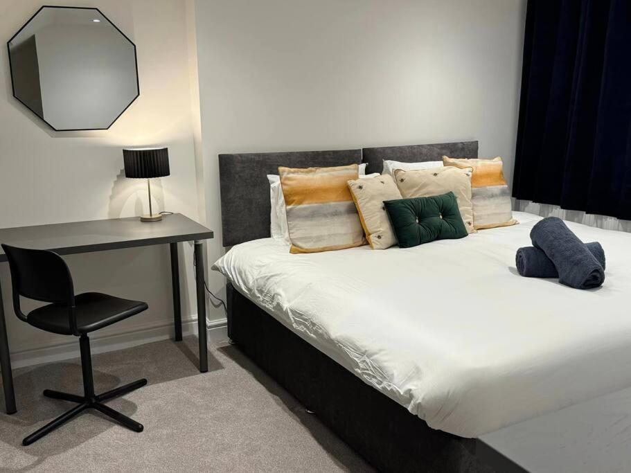 הוילה לונדון Modern 5 Bed Near Excel -Big Ben מראה חיצוני תמונה